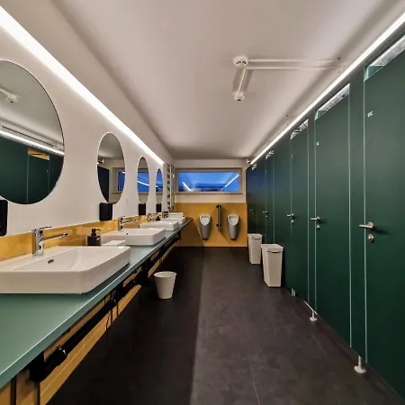 Marmot Capsule Zurich