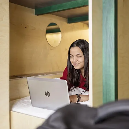 Хостел Marmot Capsule Цюрих